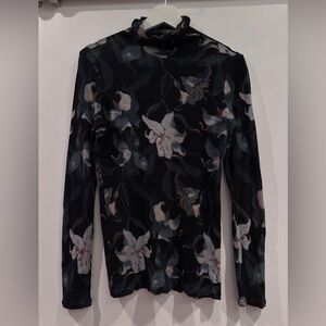 Club Monaco floral black turtleneck size large- lightweight